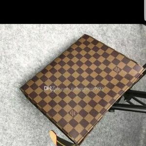 Meet your Posher, Teeyana